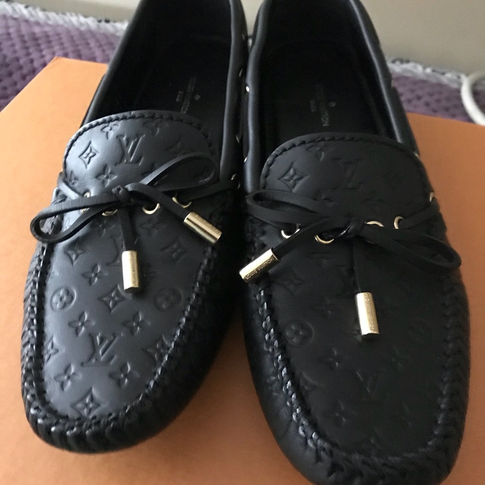 Authentic Louis Vuitton Gloria Flat loafer